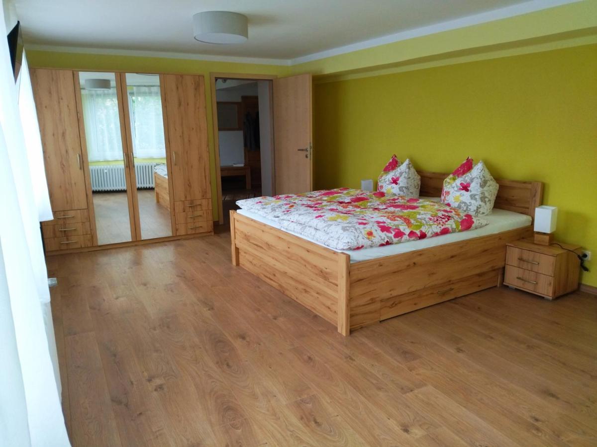 Ferienwohnung Kreuzgasse باد فرانكنهاوزن المظهر الخارجي الصورة